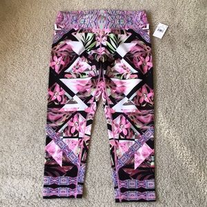 Nanette Lepore NWT Cropped Leggings